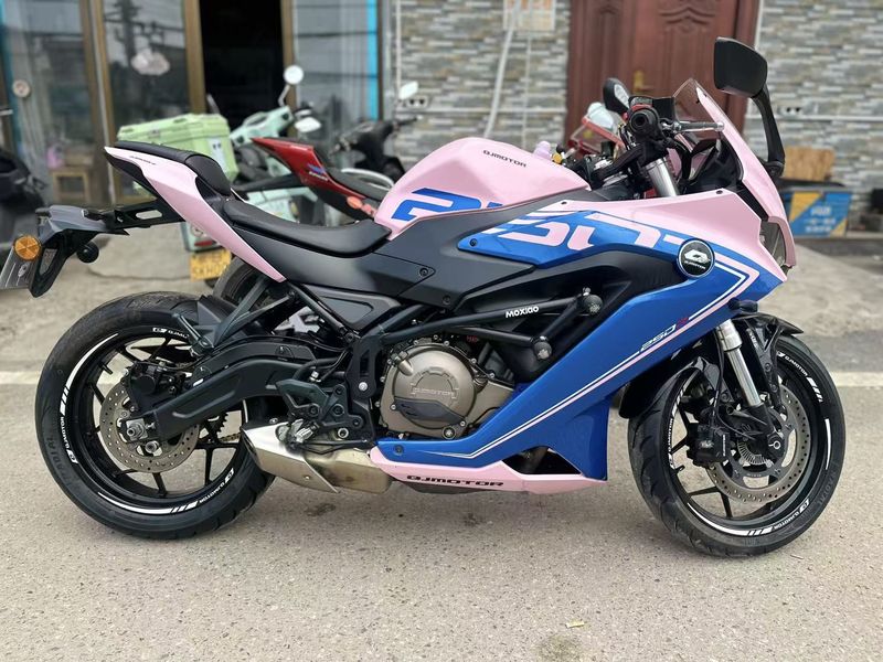 二手QJMOTOR赛250