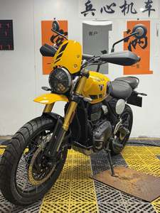 二手凯旋Scrambler 400 X