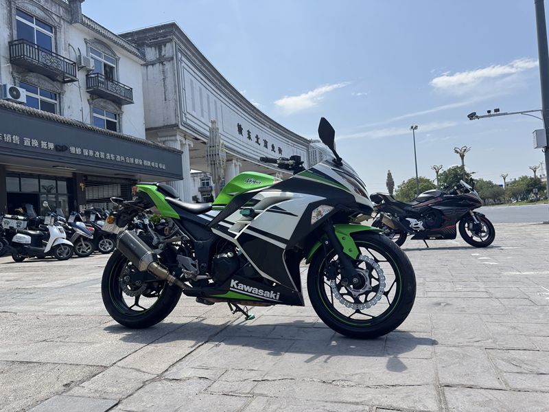 二手川崎Ninja 250