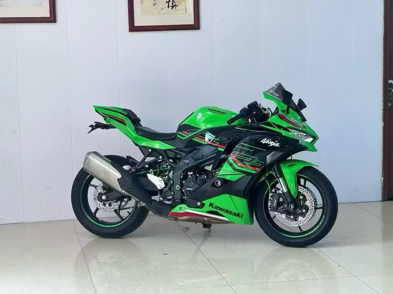 二手川崎ZX-4R