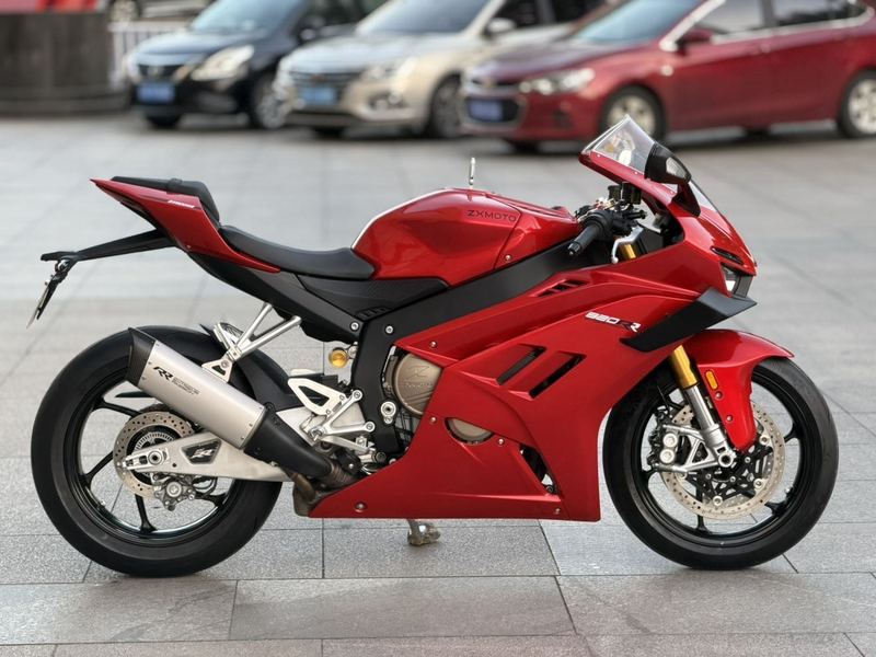 二手张雪机车820RR