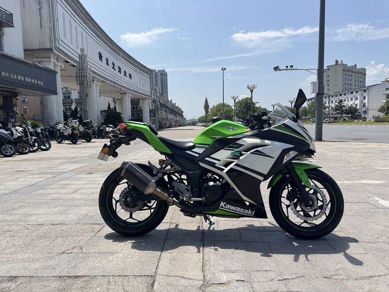 二手川崎Ninja 250