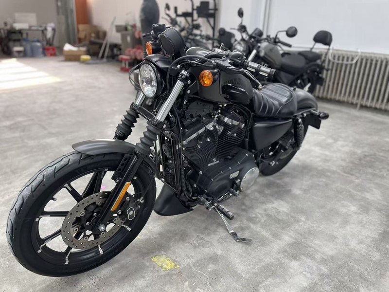 二手哈雷戴维森Iron883 硬汉