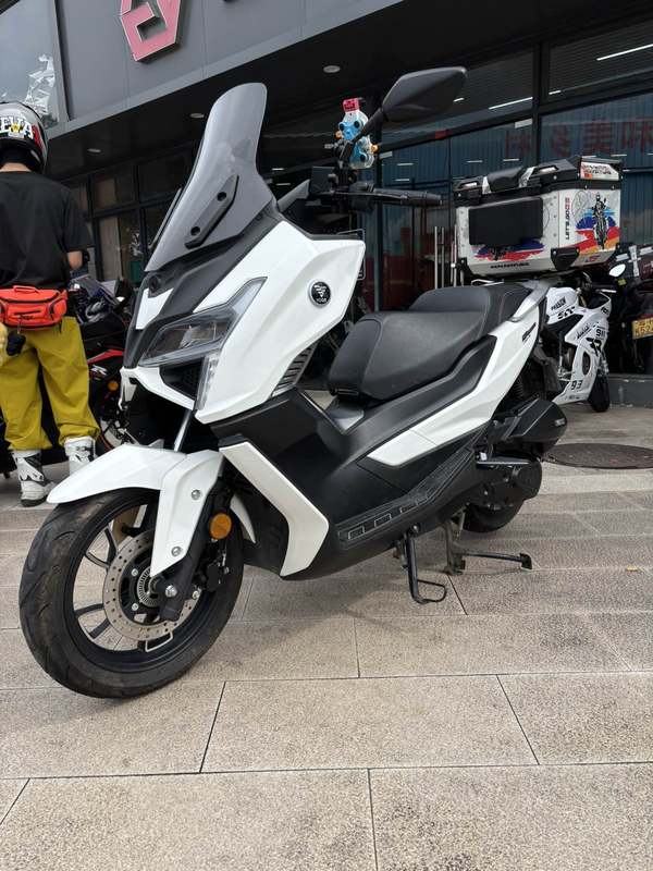二手无极SR150GT