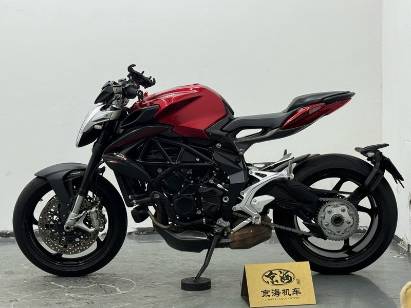 二手奥古斯塔Brutale 800