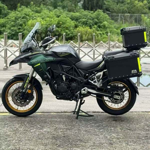 二手贝纳利金鹏 TRK502