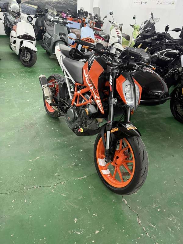 二手KTMR2R390 Duke