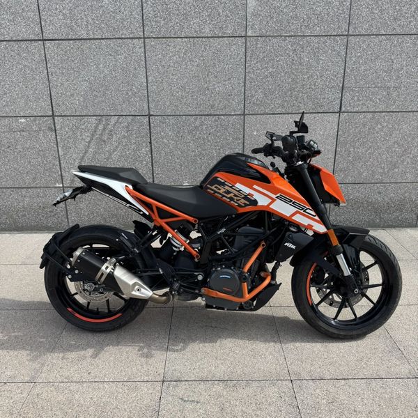 二手KTMR2R250 Duke