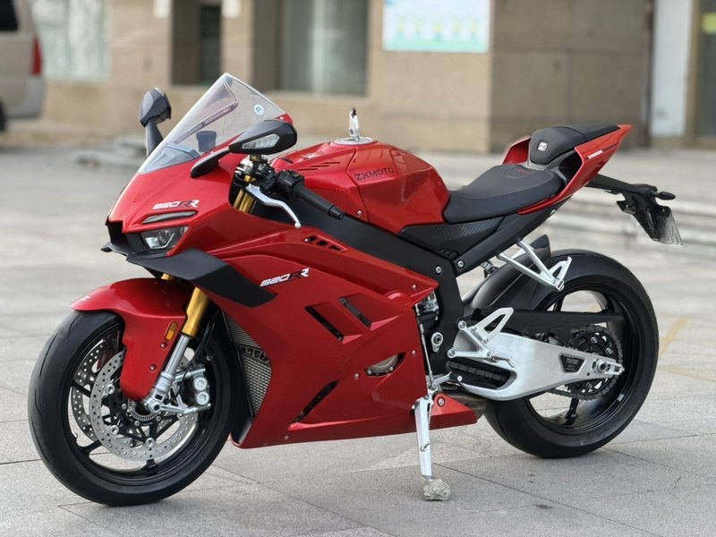 二手张雪机车820RR
