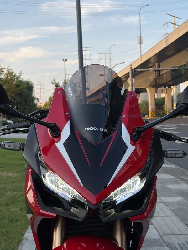 二手本田CBR500R(进口)