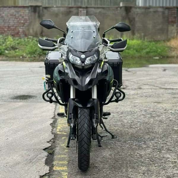 二手贝纳利金鹏 TRK502