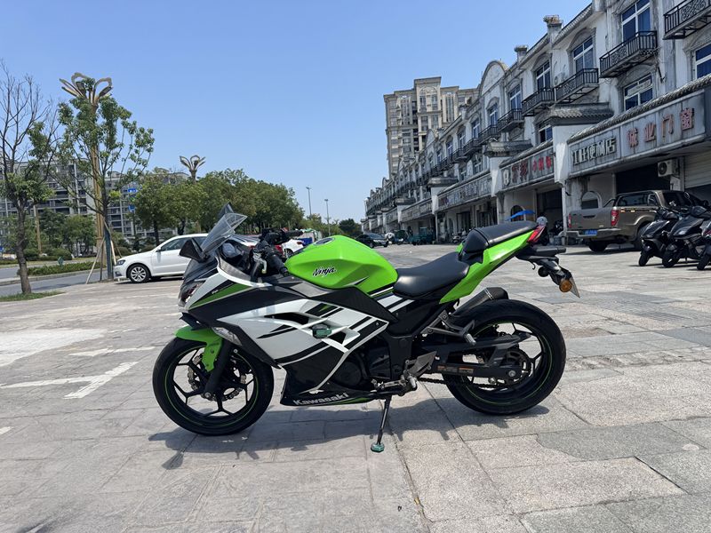 二手川崎Ninja 250