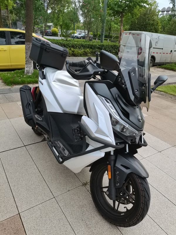 二手无极SR250GT