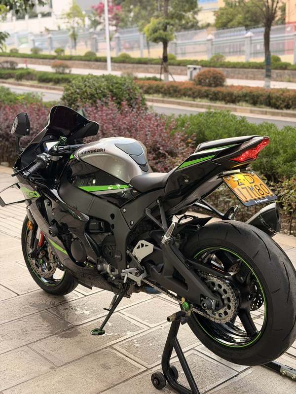 二手川崎Ninja ZX-10R