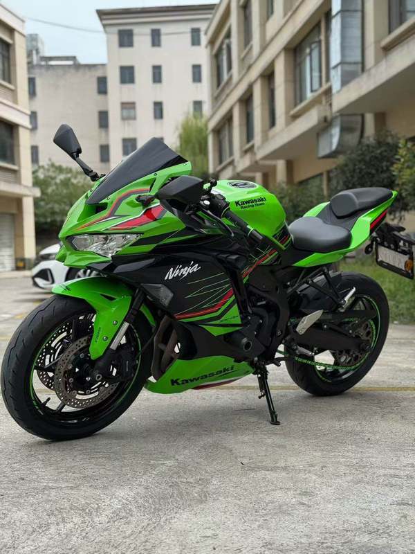 二手川崎ZX-4R