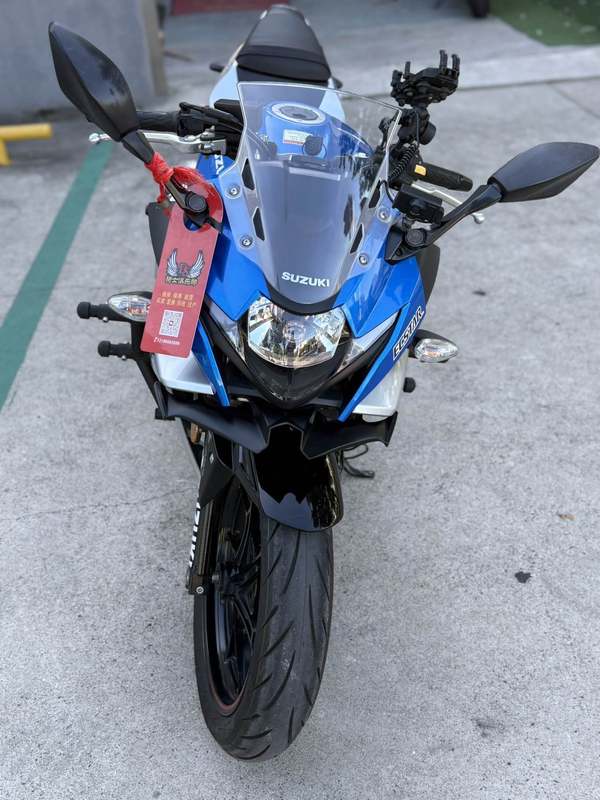 二手豪爵铃木GSX250R