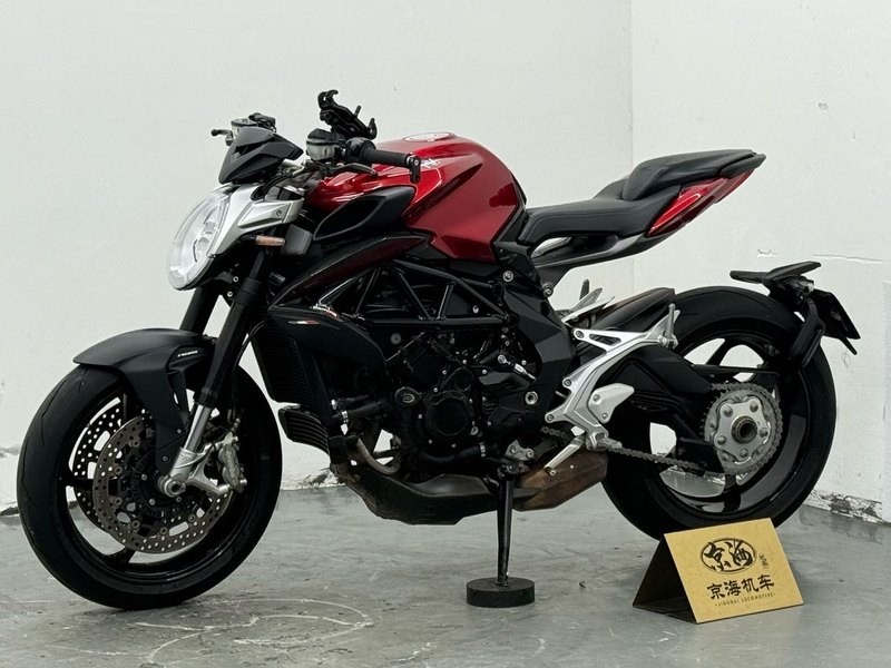 二手奥古斯塔Brutale 800
