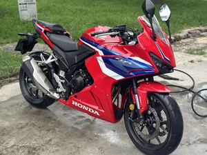 二手本田CBR400R