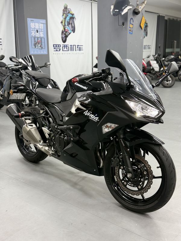 二手川崎Ninja 400