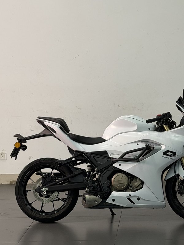 二手QJMOTOR赛250