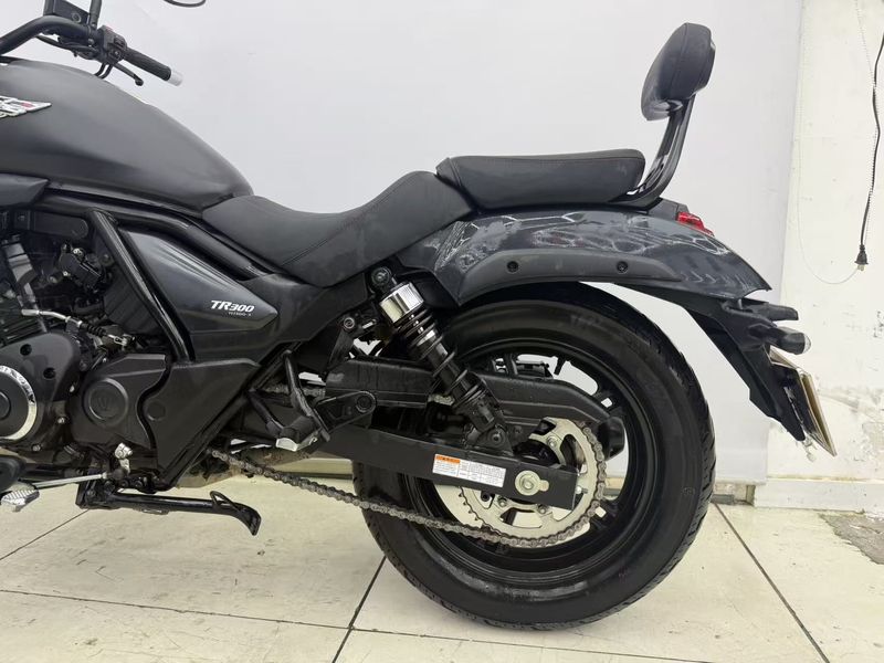 二手豪爵TR300