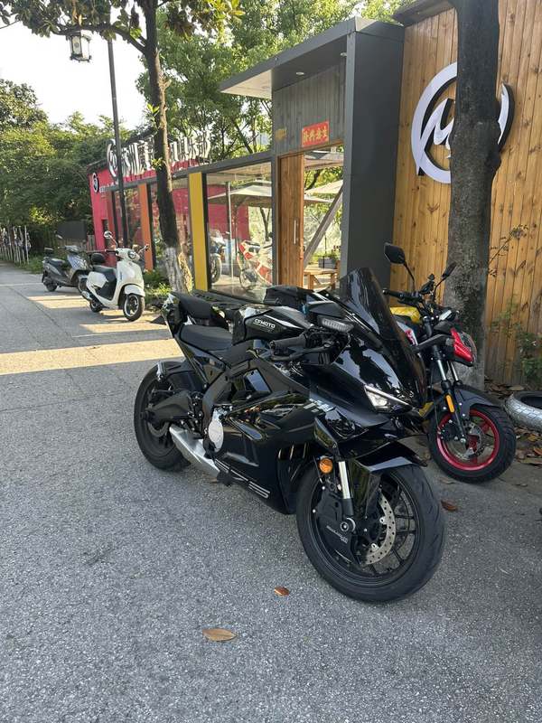 二手春风675SR-R