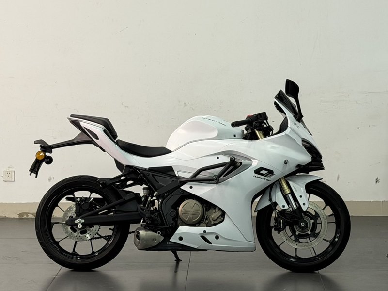 二手QJMOTOR赛250