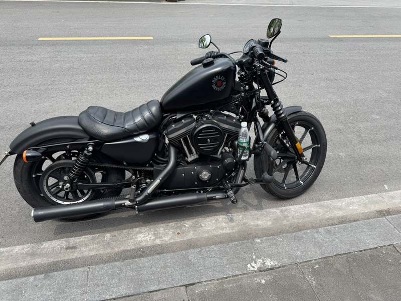二手哈雷戴维森Iron883 硬汉