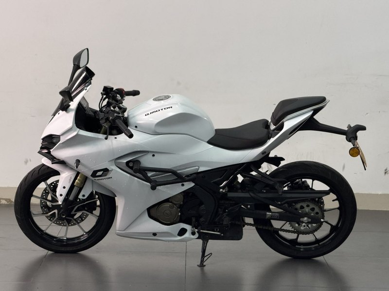 二手QJMOTOR赛250