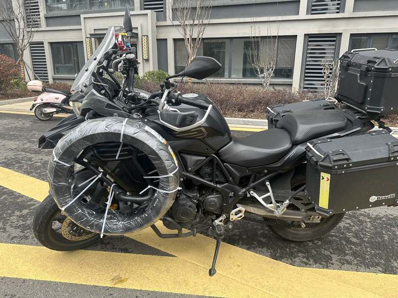 二手贝纳利TRK552