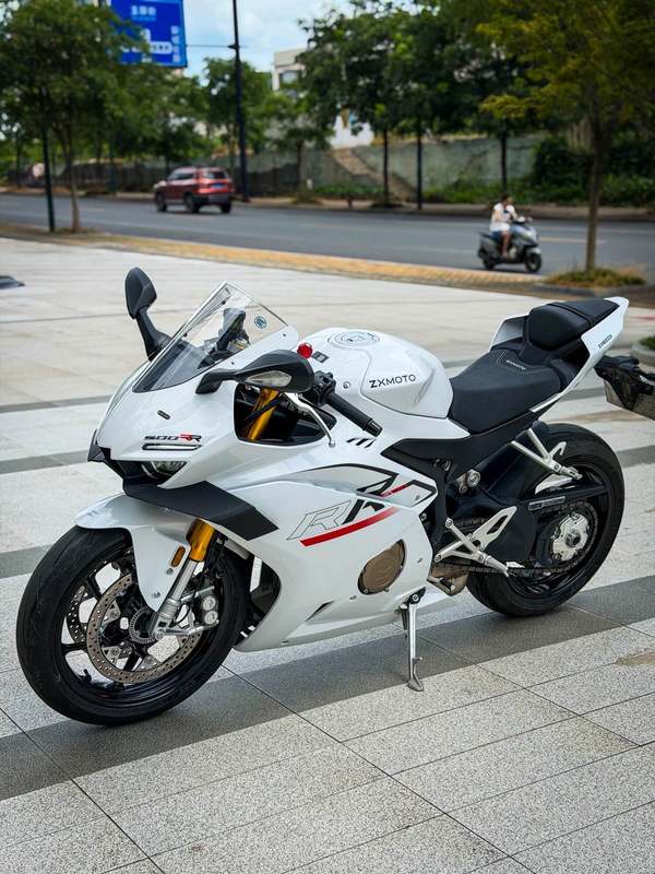 二手张雪机车500RR