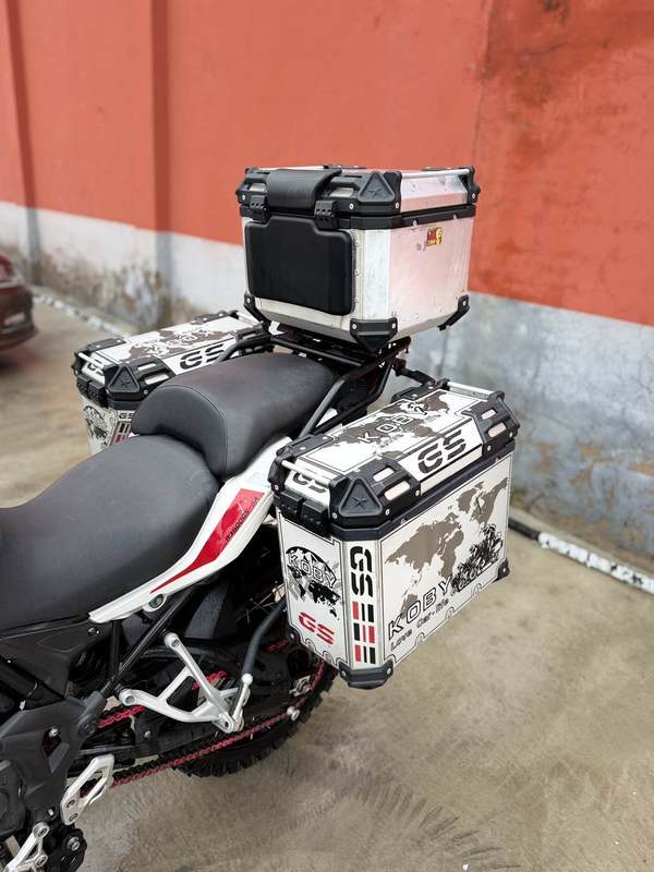二手贝纳利金鹏 TRK502