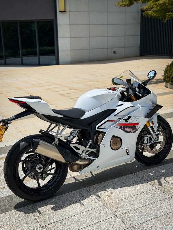 二手张雪机车500RR