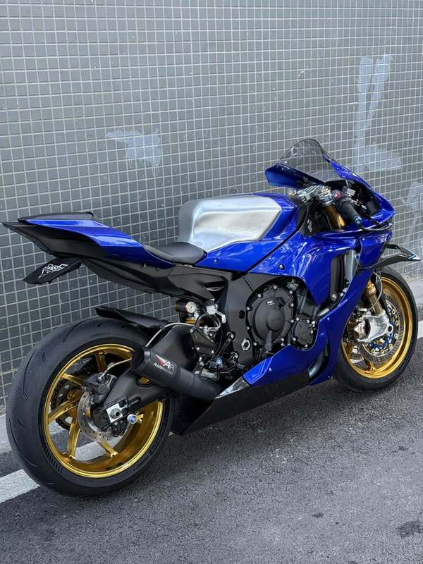 二手雅马哈YZF-R1