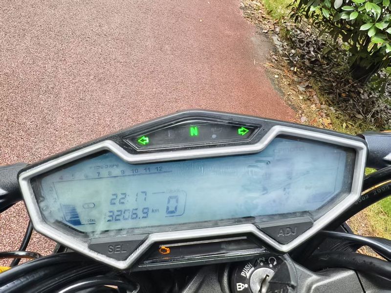 二手春风400NK