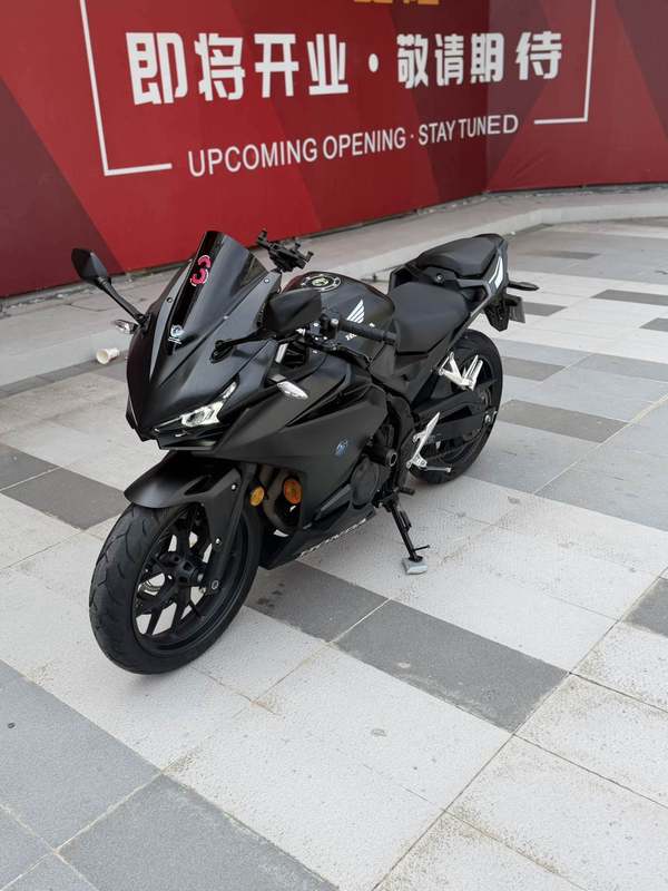 二手本田CBR400R