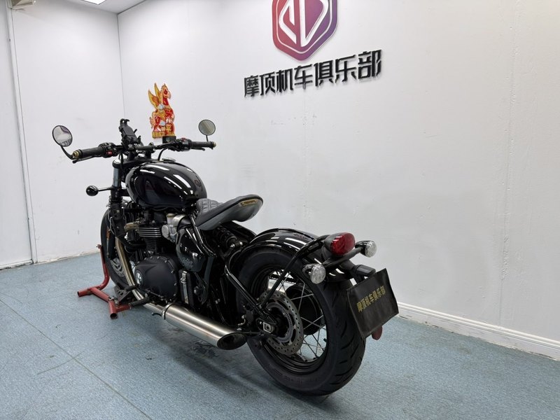 二手凯旋Bonneville Bobber
