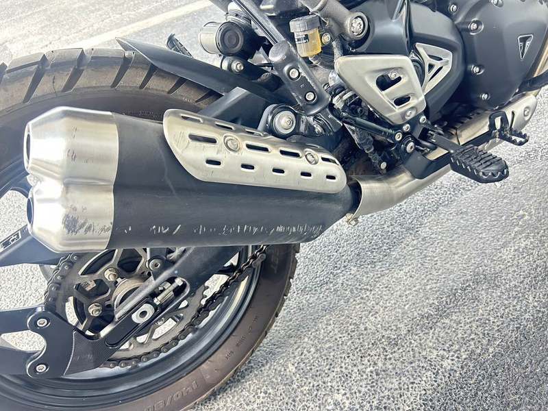 二手凯旋Scrambler 400 X