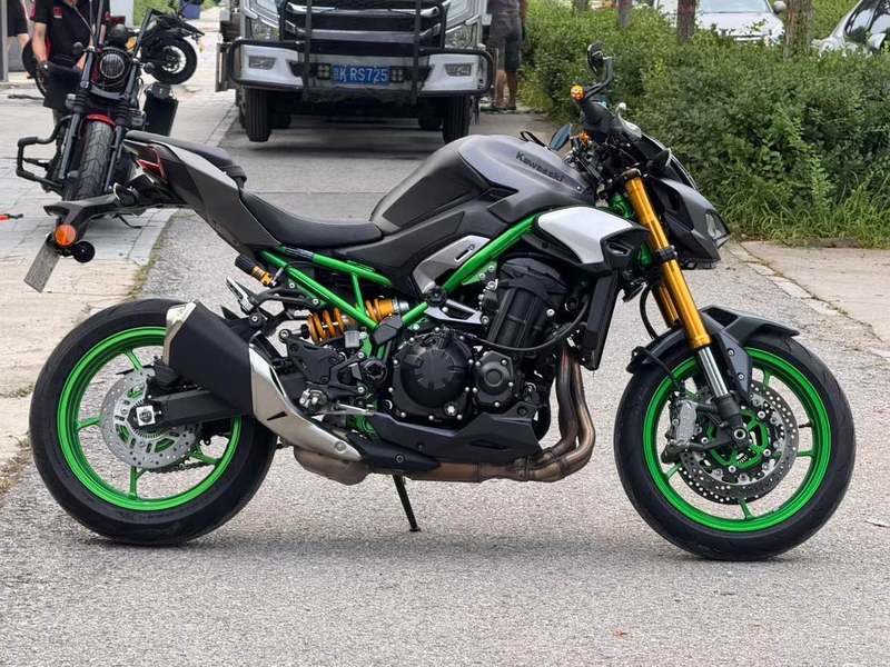 二手川崎Z900