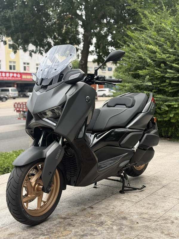 二手雅马哈XMAX