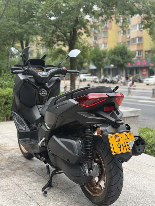 二手雅马哈XMAX