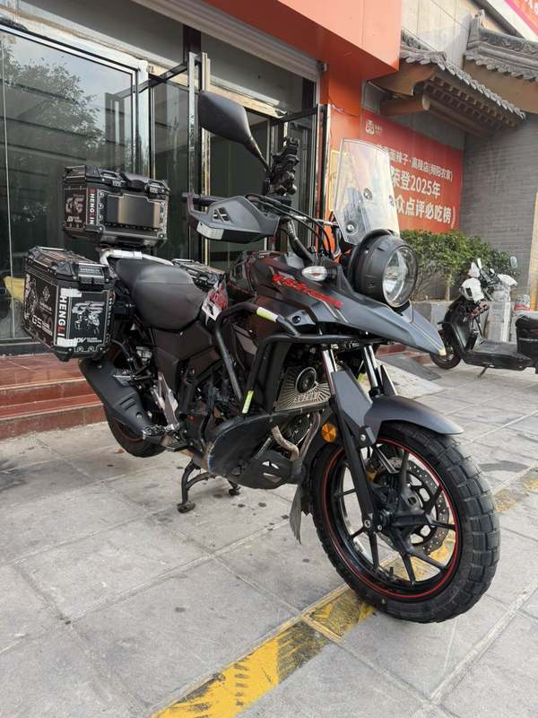 二手豪爵铃木DL250