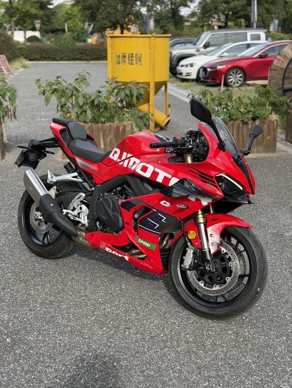 二手QJMOTOR赛800