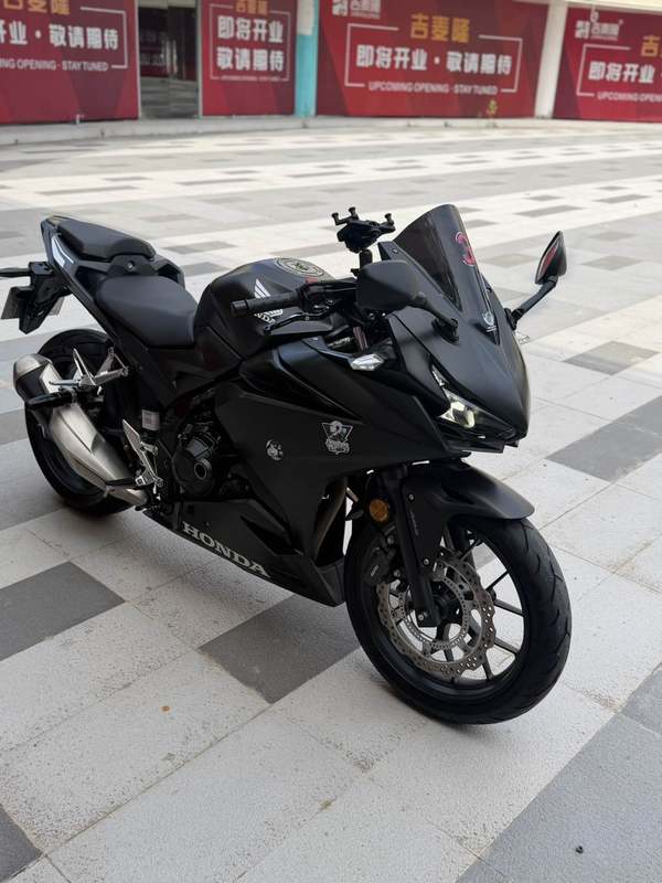 二手本田CBR400R