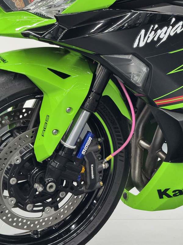 二手川崎ZX-4R
