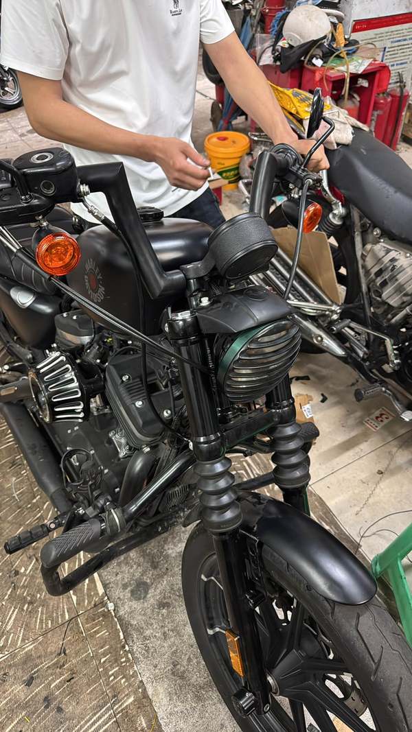 二手哈雷戴维森Iron883 硬汉