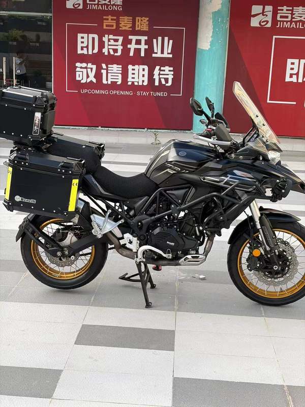 二手贝纳利TRK552