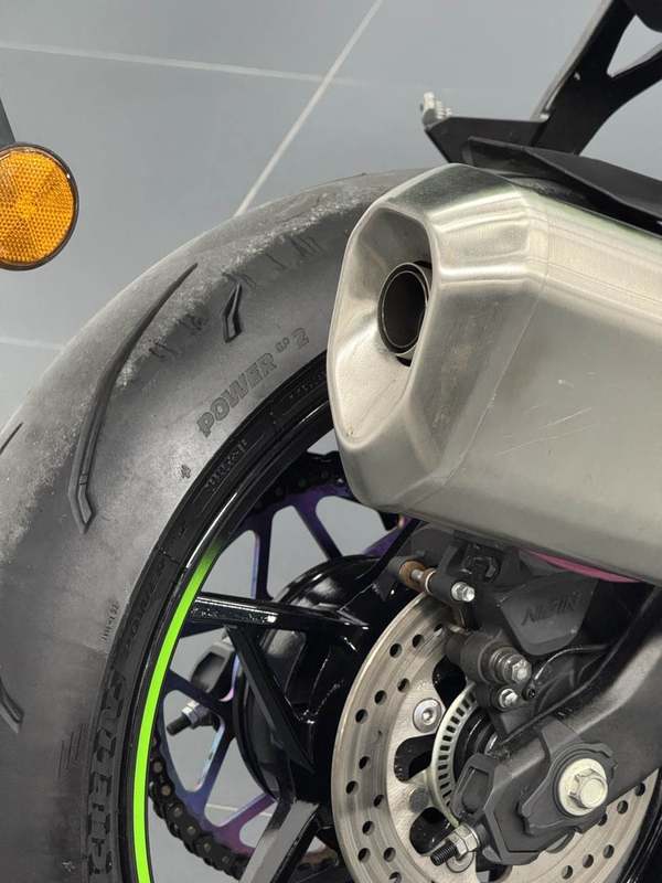 二手川崎ZX-4R