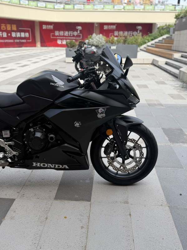 二手本田CBR400R