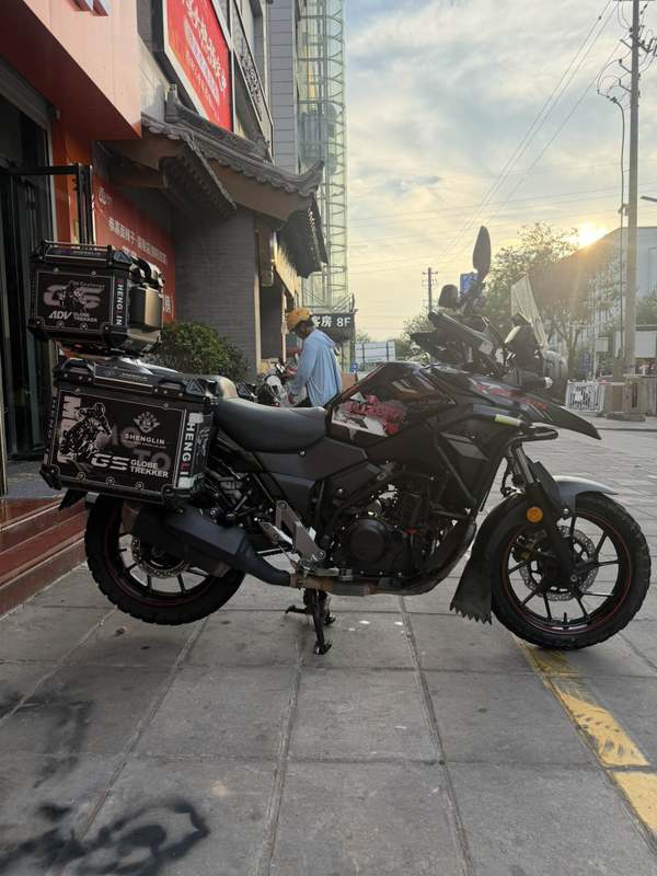 二手豪爵铃木DL250